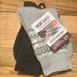 NWT Muk Luks Women's Crew Socks 2pack